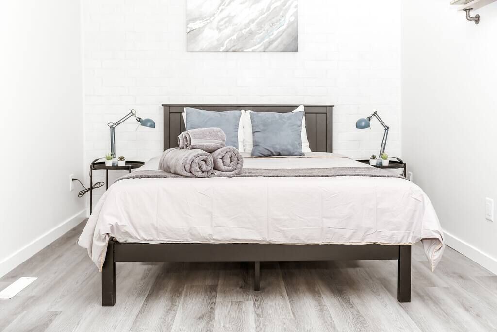 Photo of Bedroom in University District