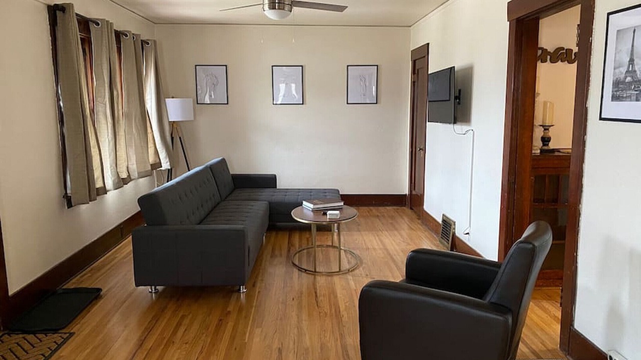 Photo of Livingroom in Cheyenne