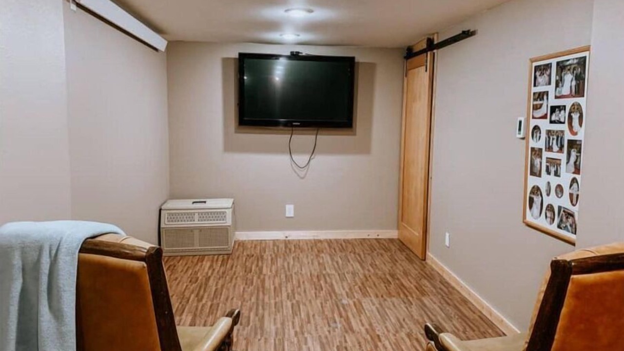 Photo of Bedroom in Hill County