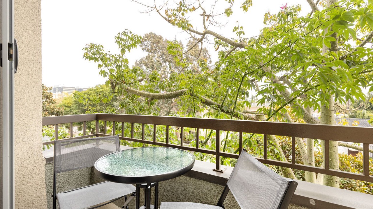 Photo of Outdoor in Beverly Grove