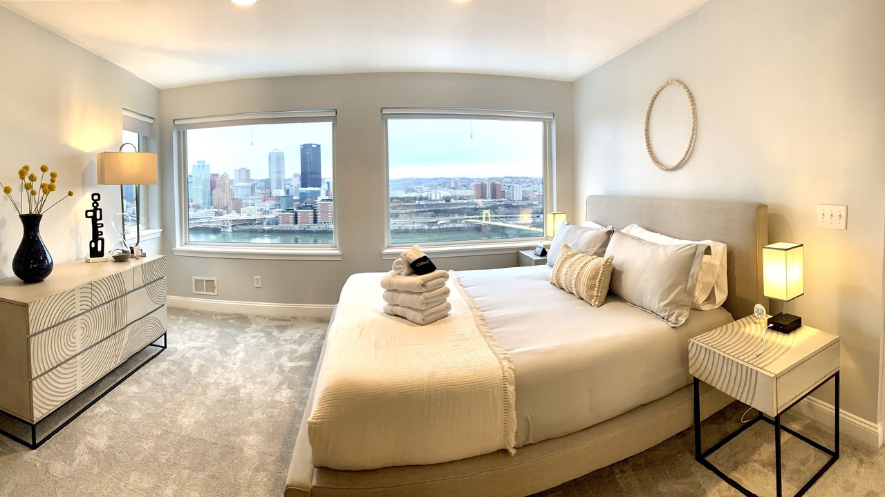 Photo of Bedroom in South Side