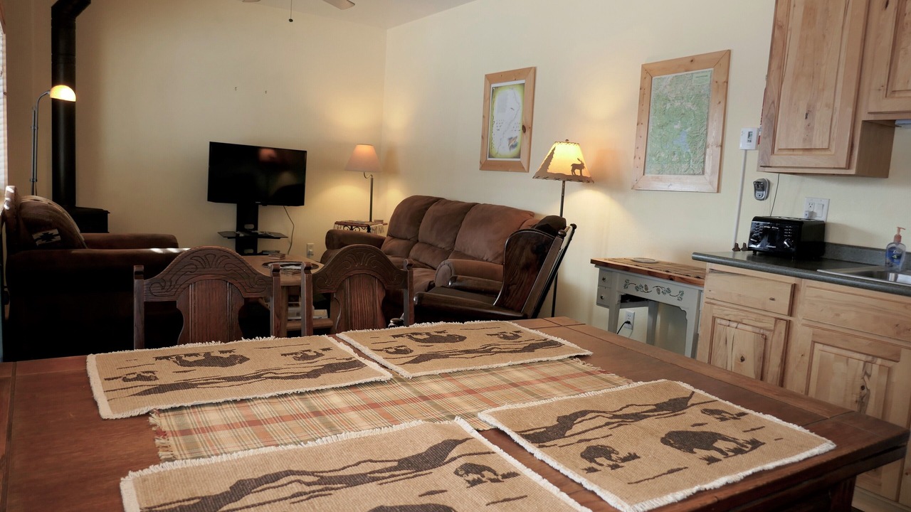 Photo of Livingroom in Gardiner