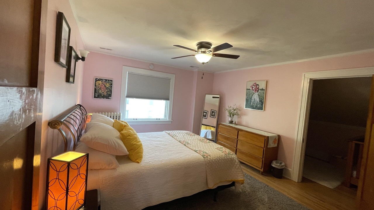Photo of Bedroom in Perry
