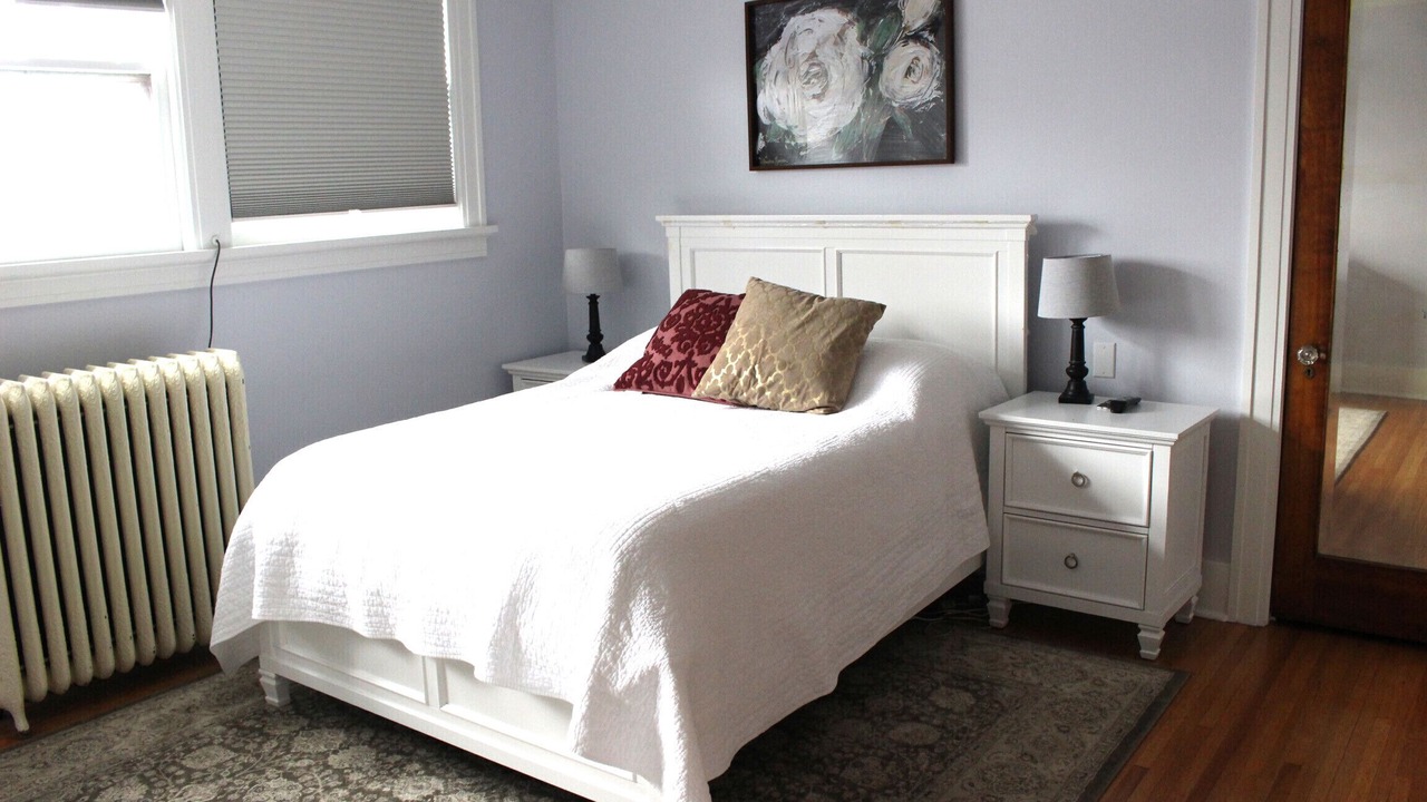 Photo of Bedroom in Perry