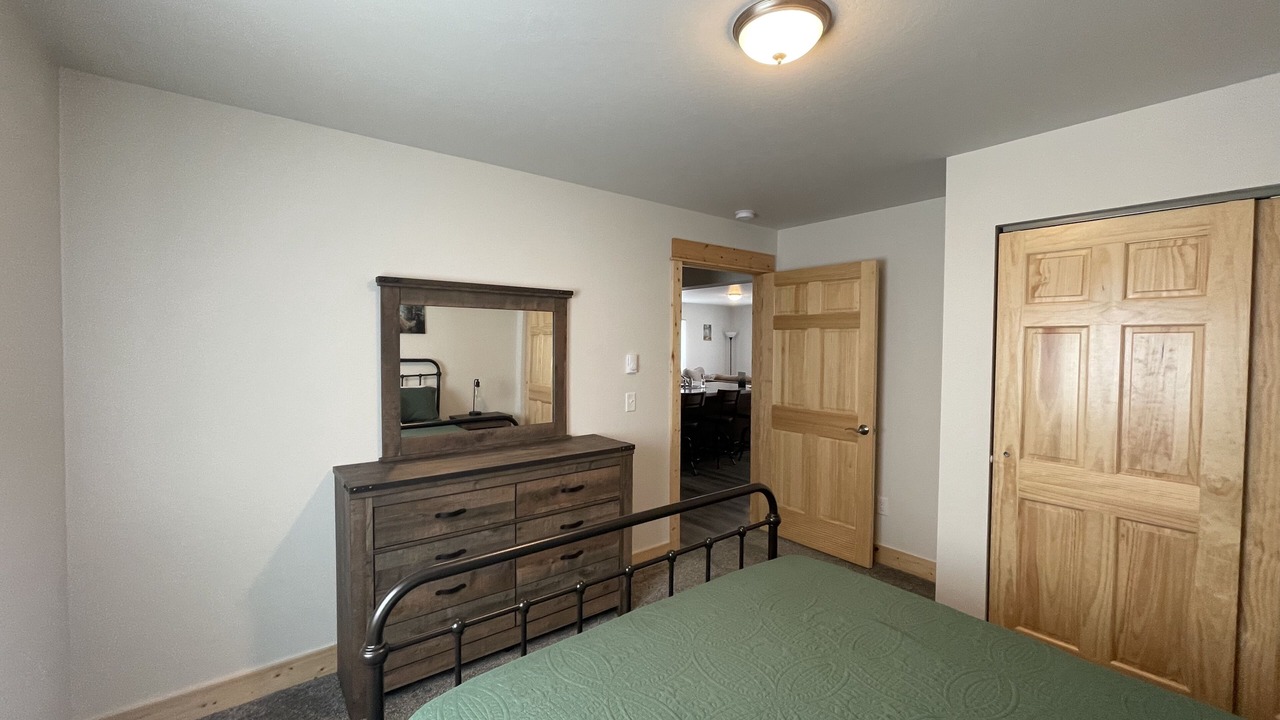 Photo of Bedroom in Gardiner