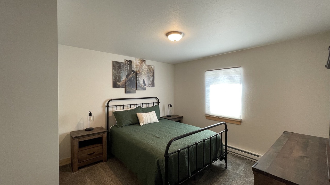 Photo of Bedroom in Gardiner