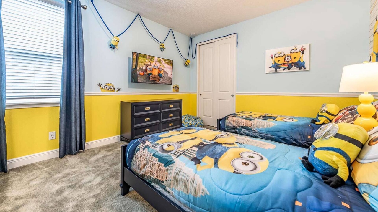 Photo of Bedroom in Bay Lake
