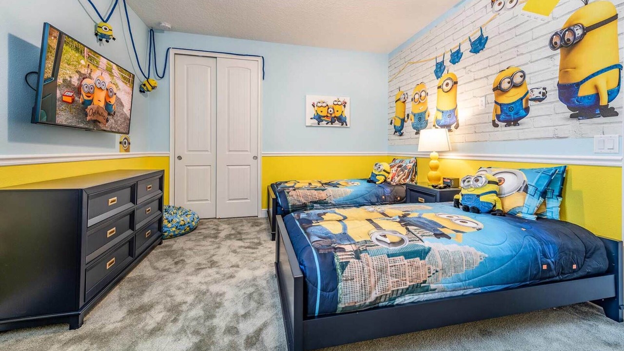 Photo of Bedroom in Bay Lake