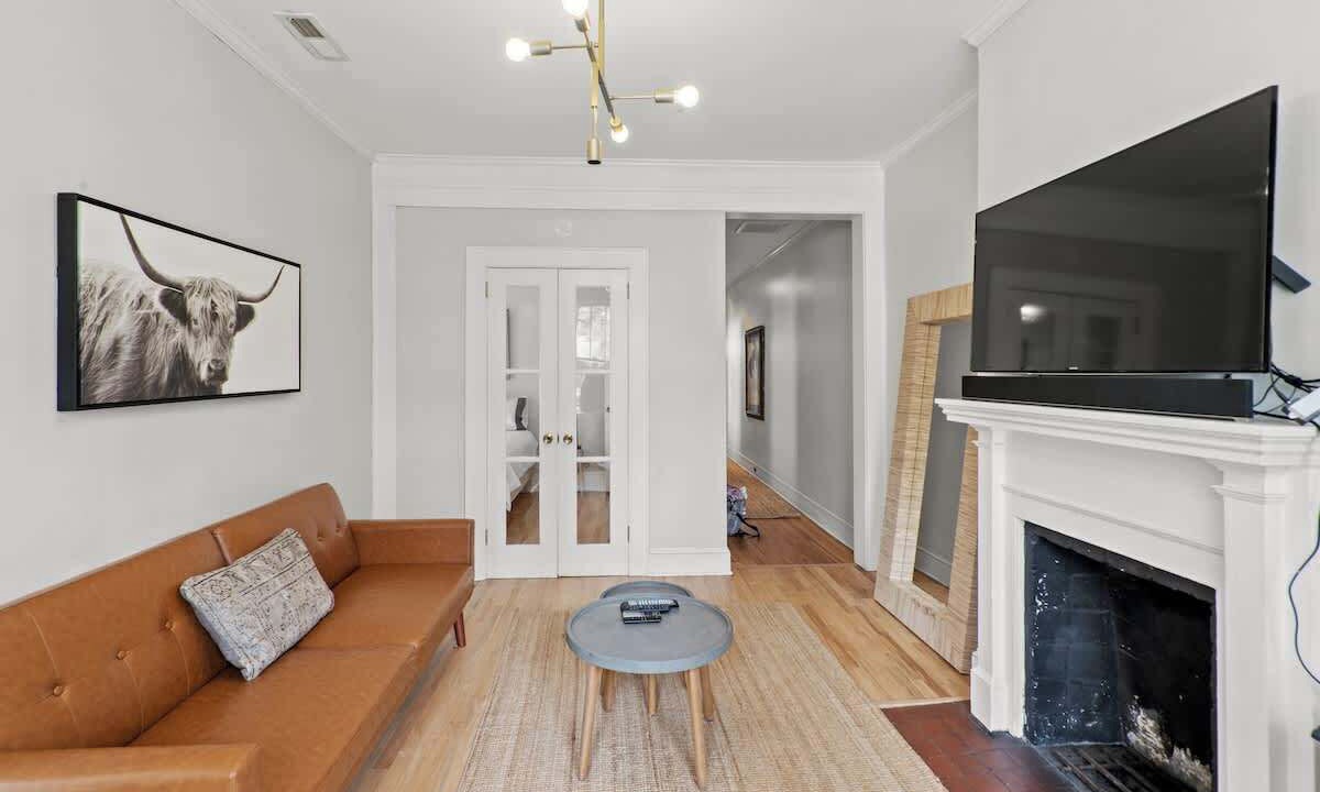 Photo of Livingroom in Plaza Midwood