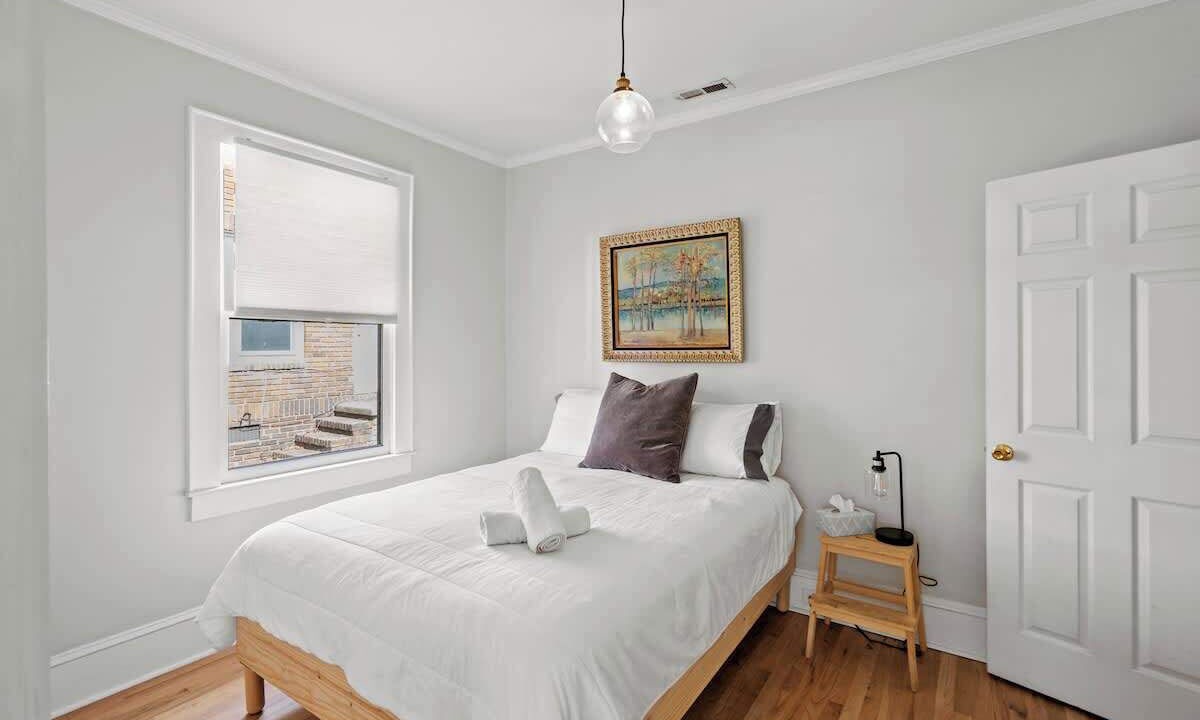 Photo of Bedroom in Plaza Midwood