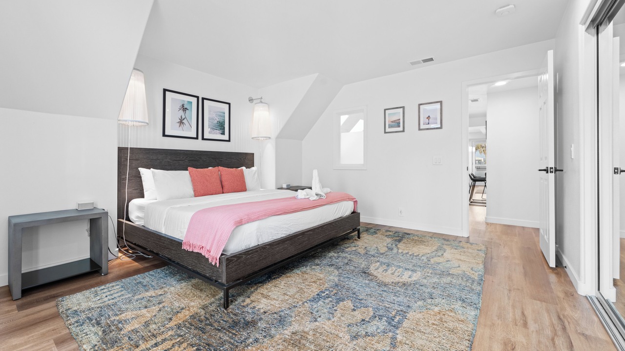 Photo of Bedroom in South Mission Beach