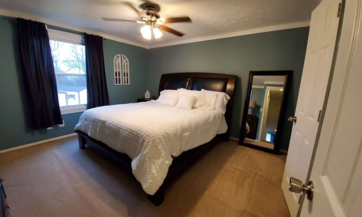 Photo of Bedroom in Lindenwald