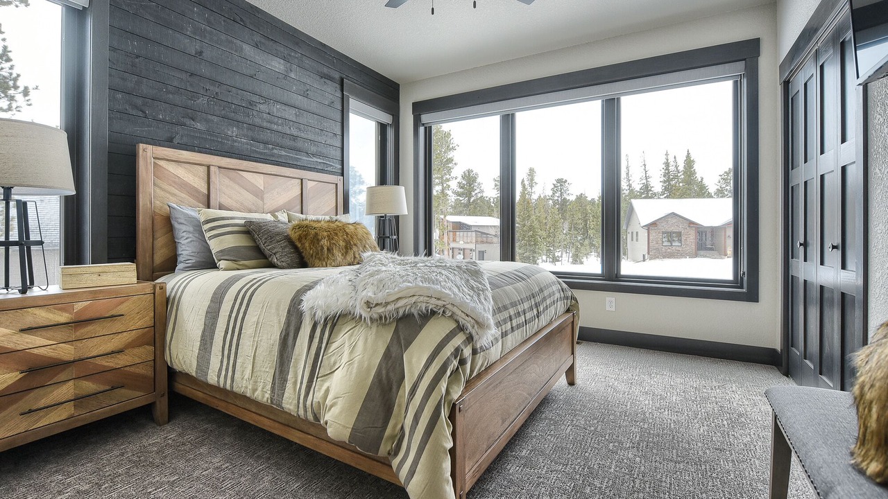Photo of Bedroom in Deadwood