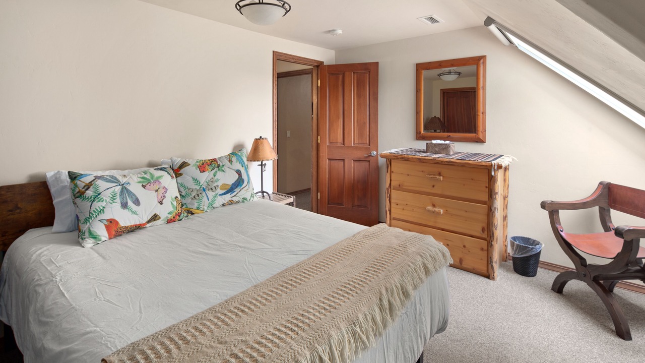 Photo of Bedroom in Olney