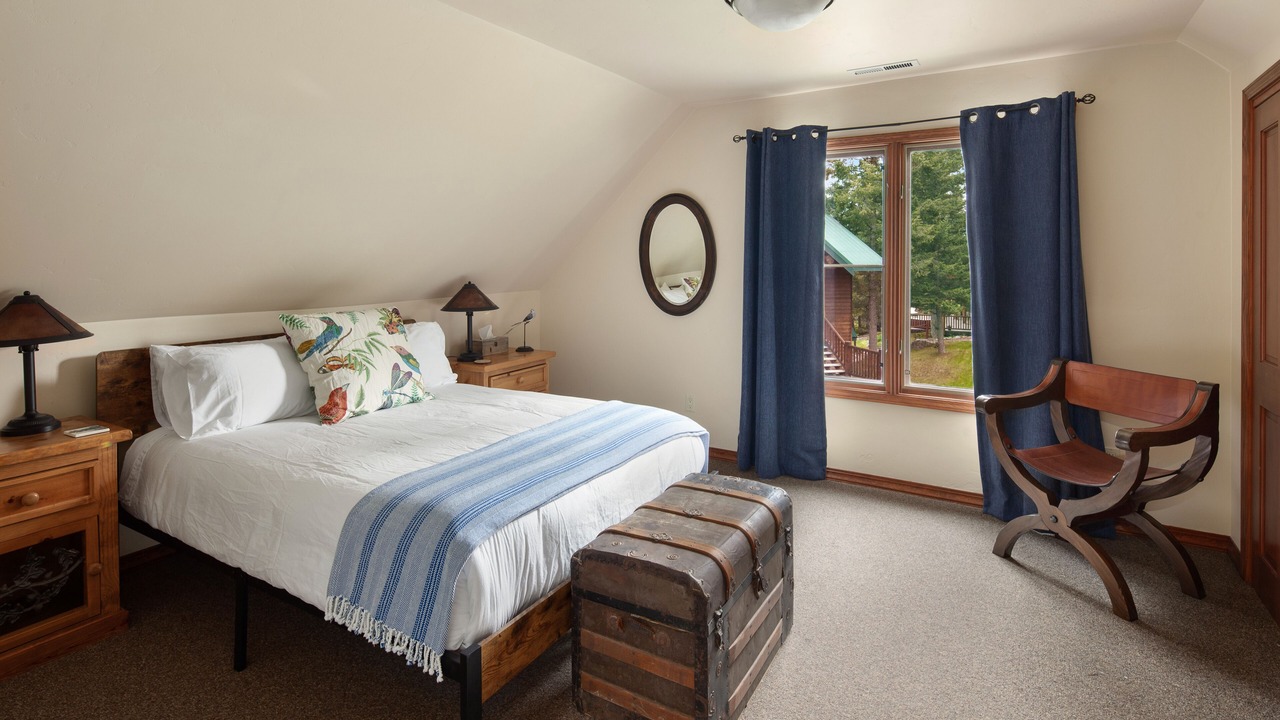 Photo of Bedroom in Olney