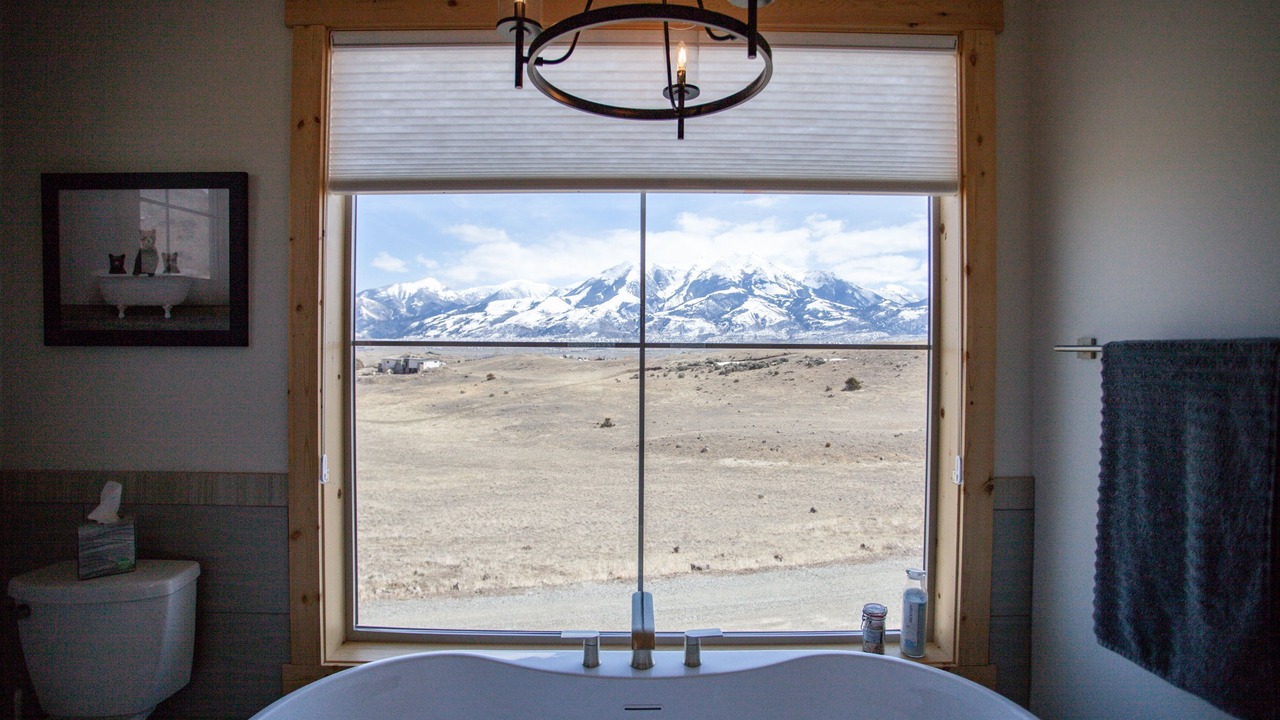 Photo of Bathroom in Emigrant
