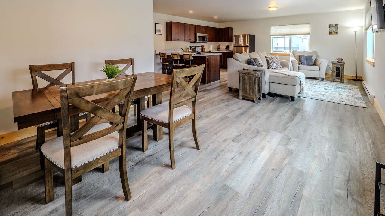Photo of Livingroom in Gardiner