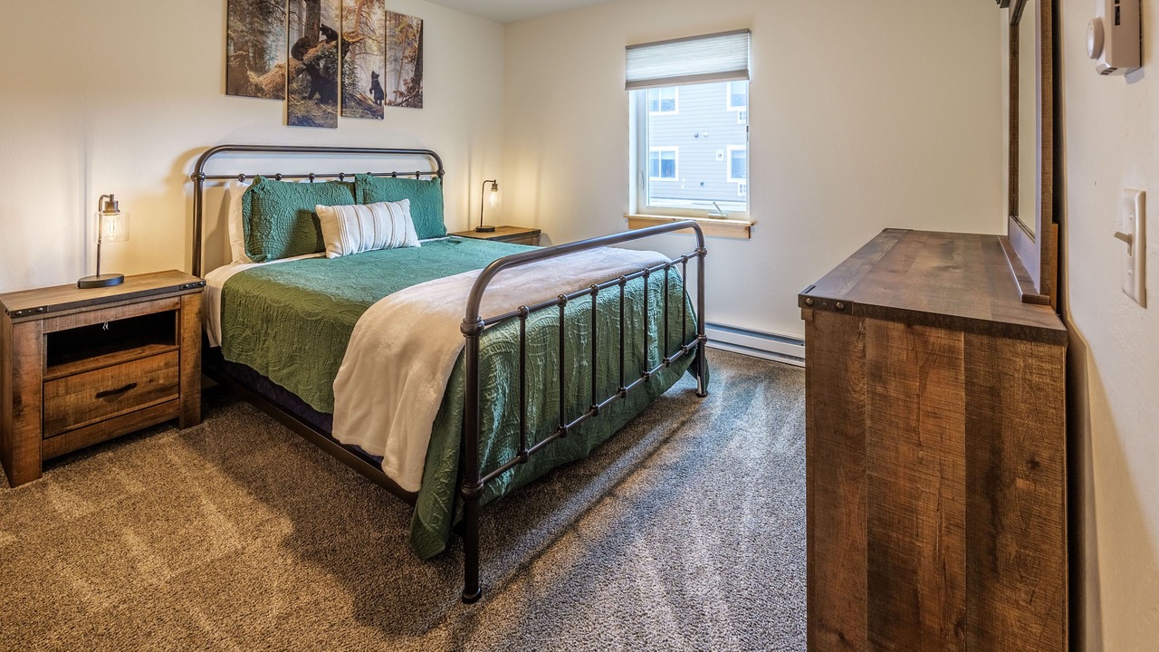 Photo of Bedroom in Gardiner