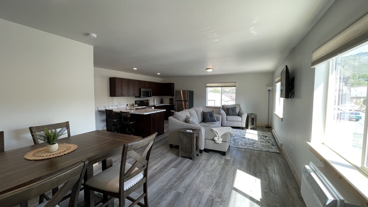 Photo of Livingroom in Gardiner