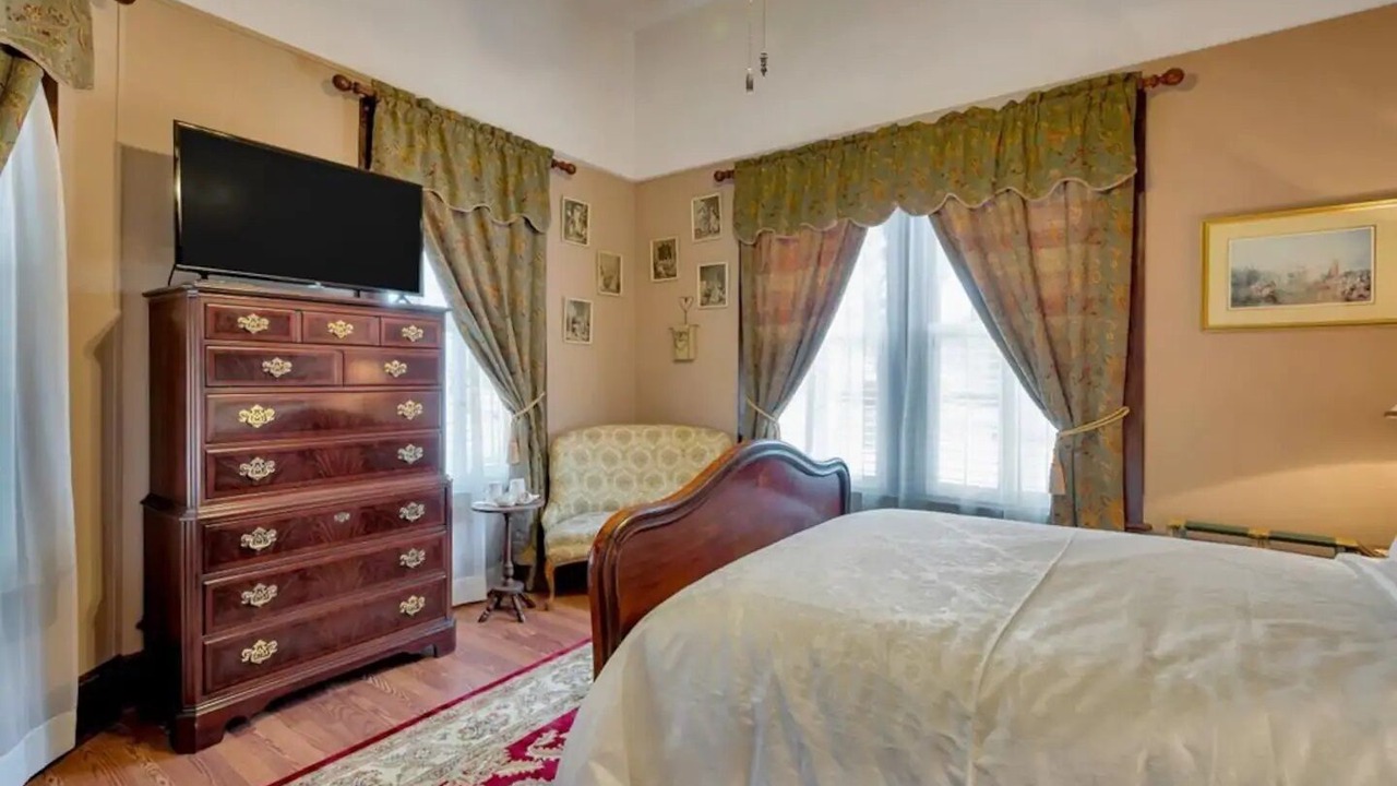 Photo of Bedroom in Hemphill