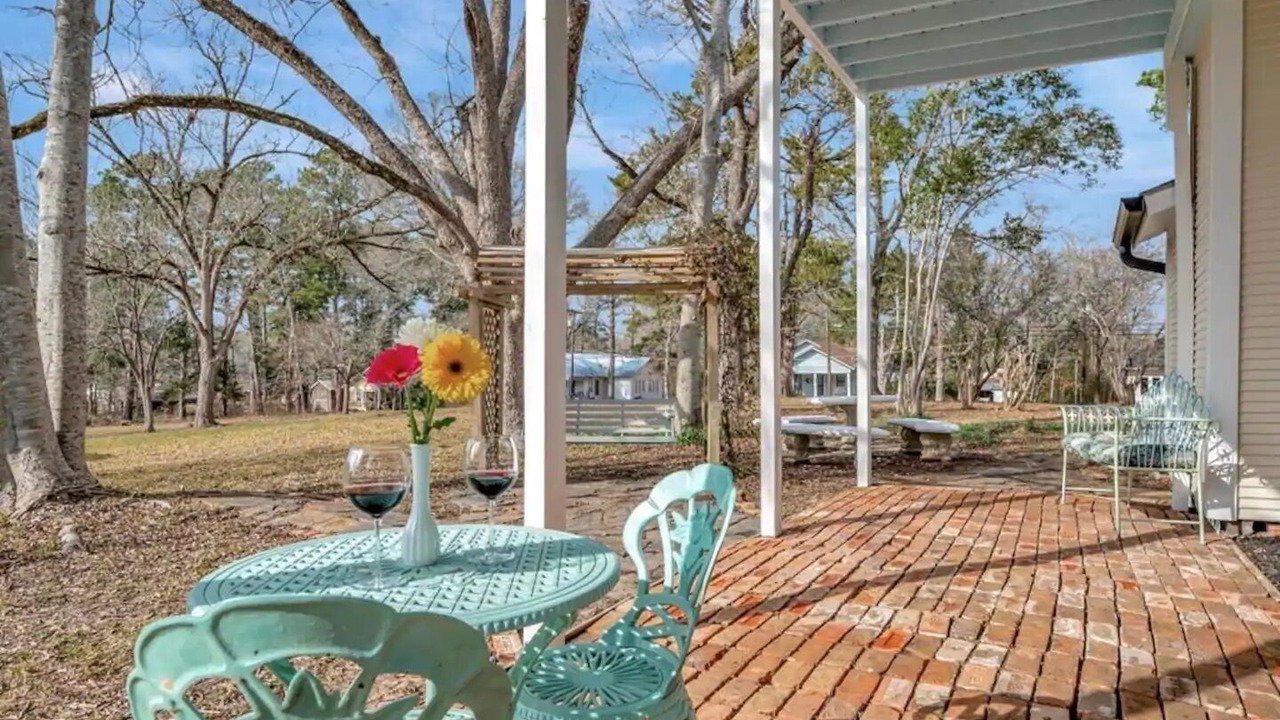 Photo of Outdoor in Hemphill