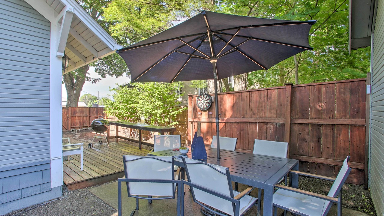 Photo of Outdoor in Garden District