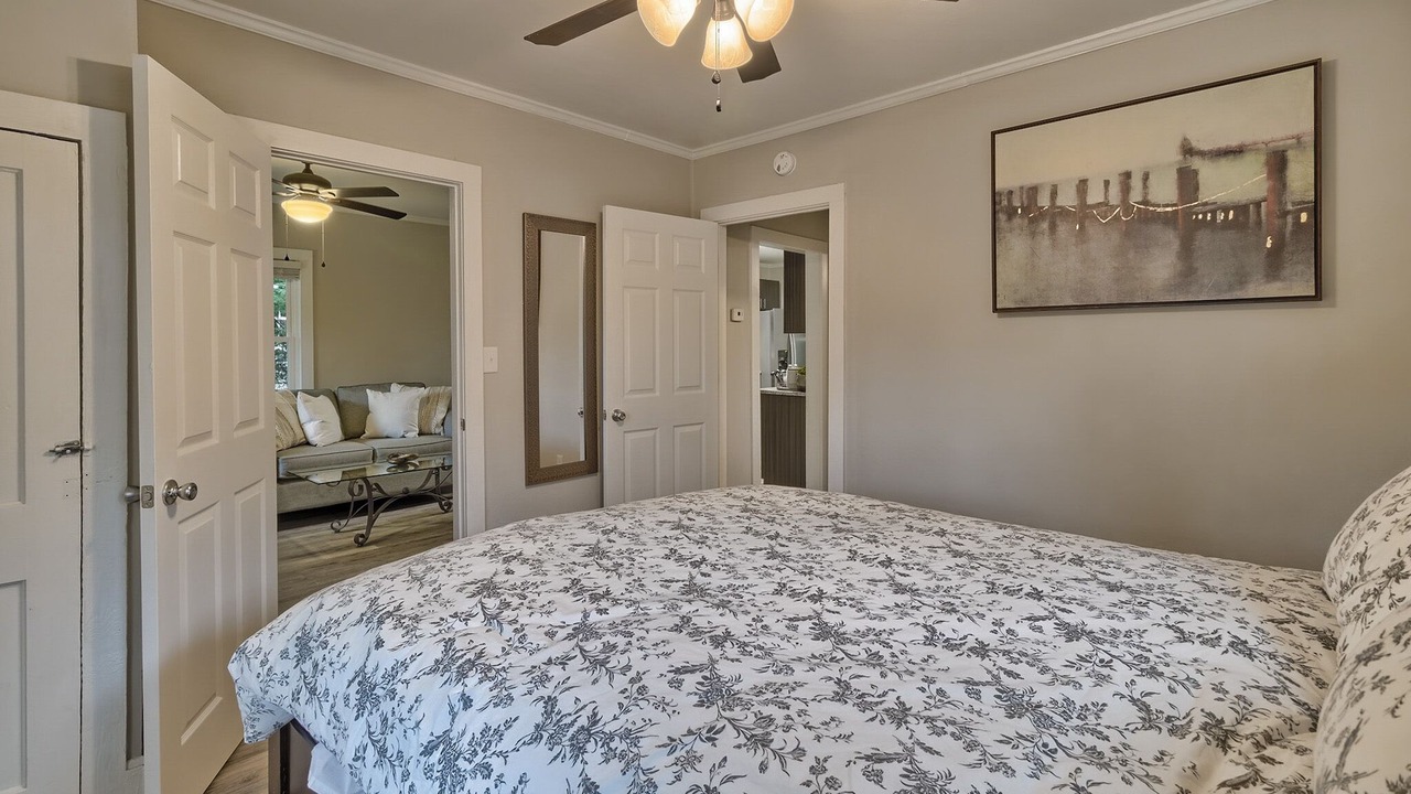 Photo of Bedroom in Rosewood