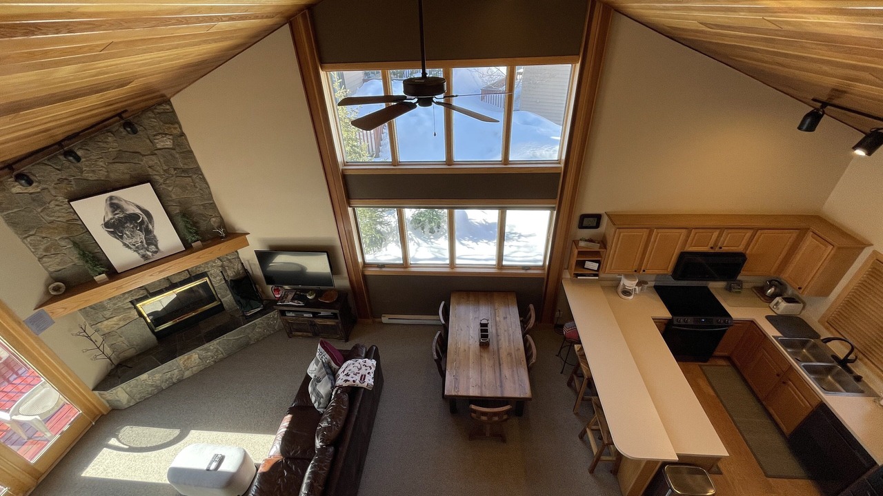 Photo of Livingroom in Big Horn