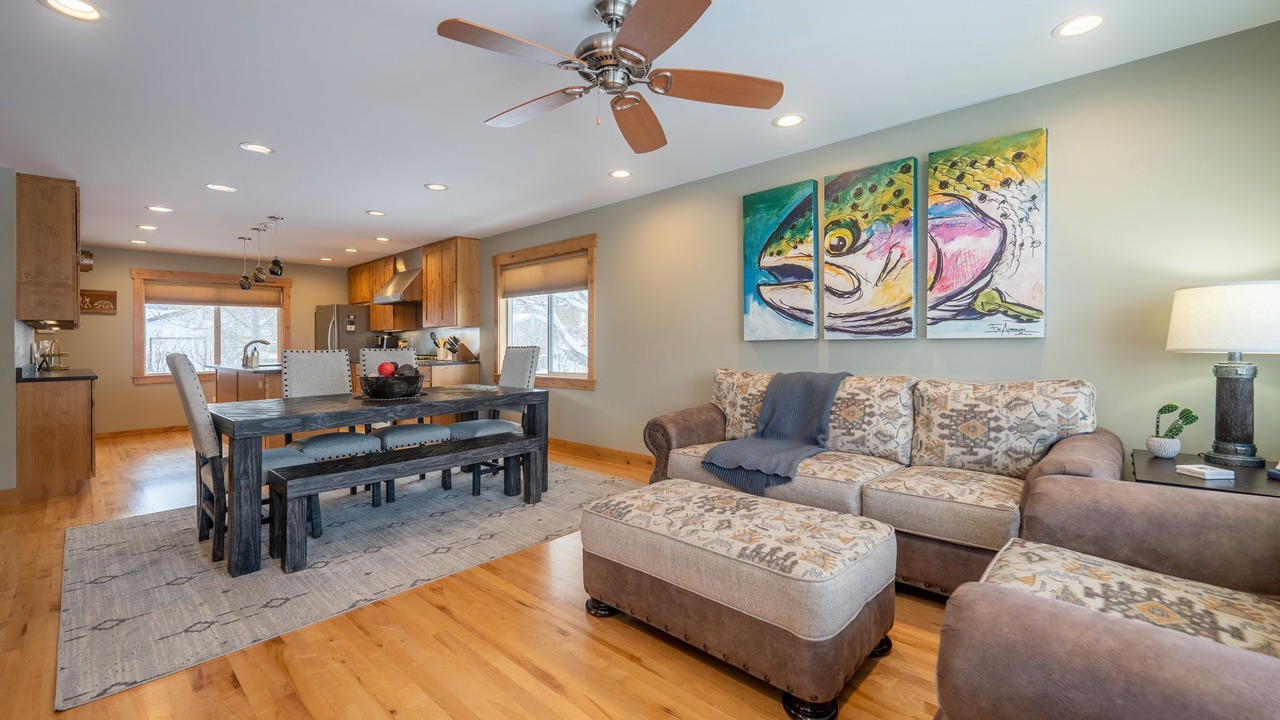 Photo of Livingroom in Livingston
