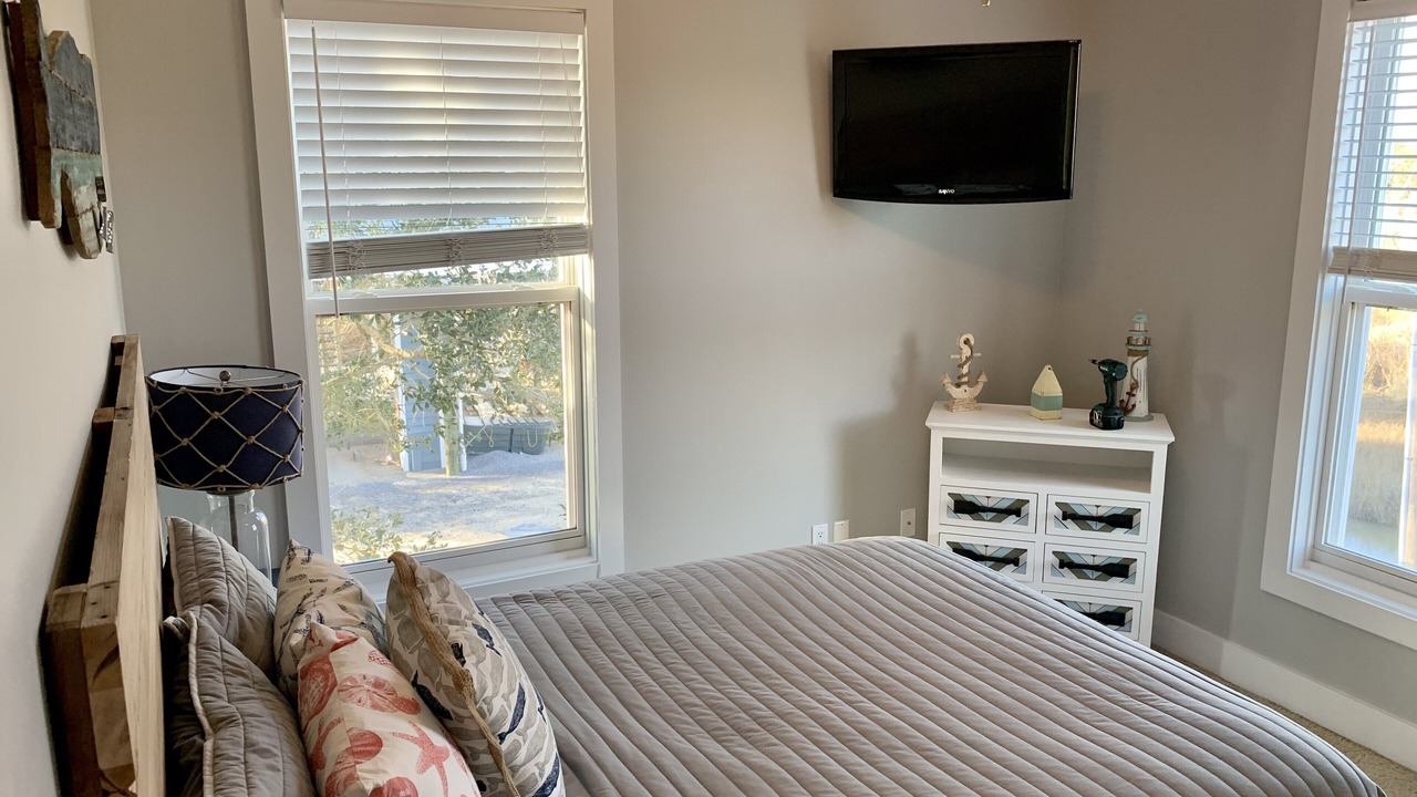 Photo of Bedroom in Ocean Springs