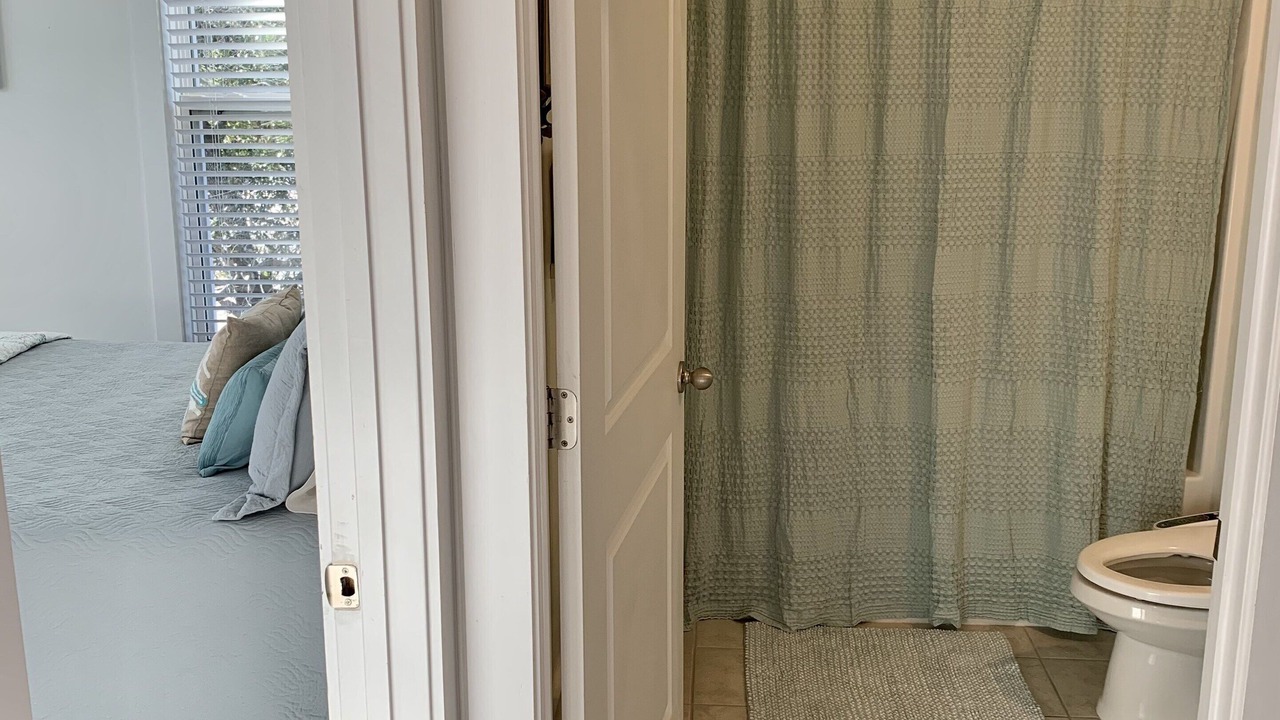 Photo of Bedroom in Ocean Springs