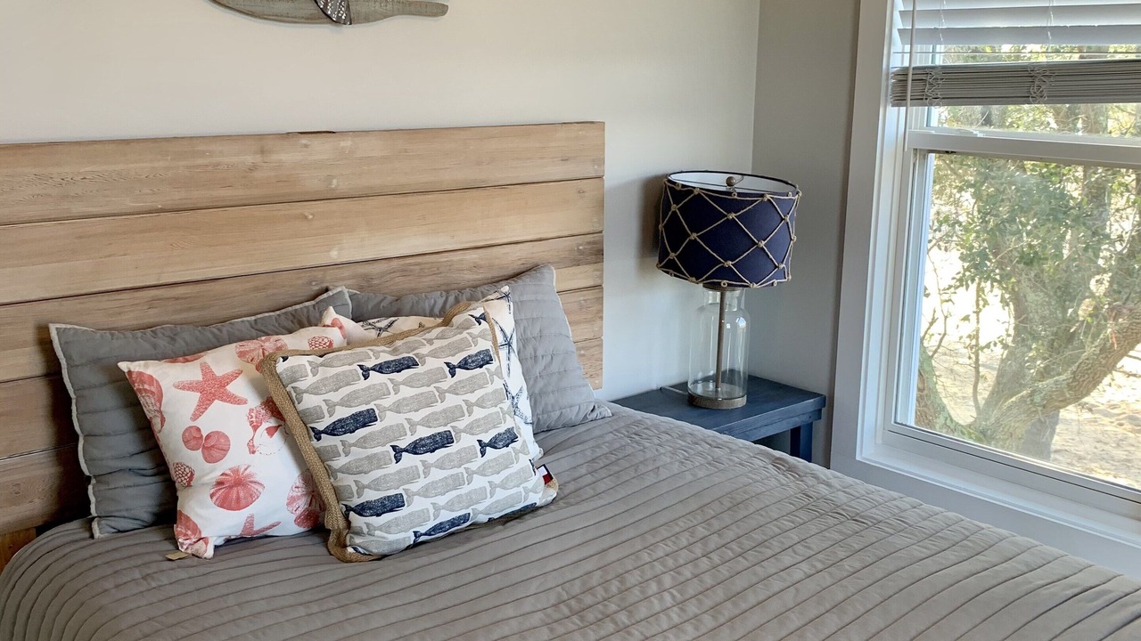 Photo of Bedroom in Ocean Springs