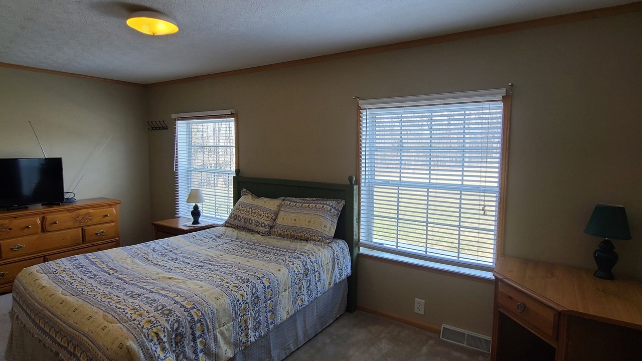 Photo of Bedroom in Cartersburg