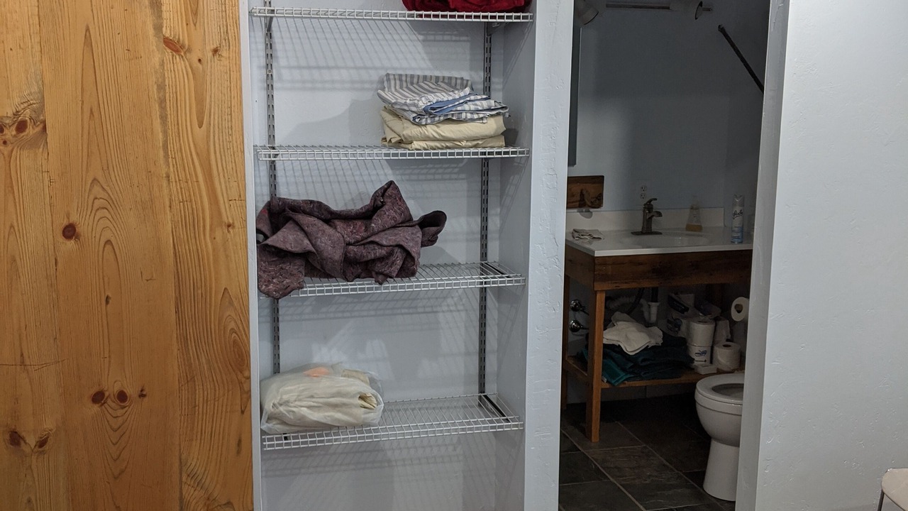 Photo of Bedroom in Thayne