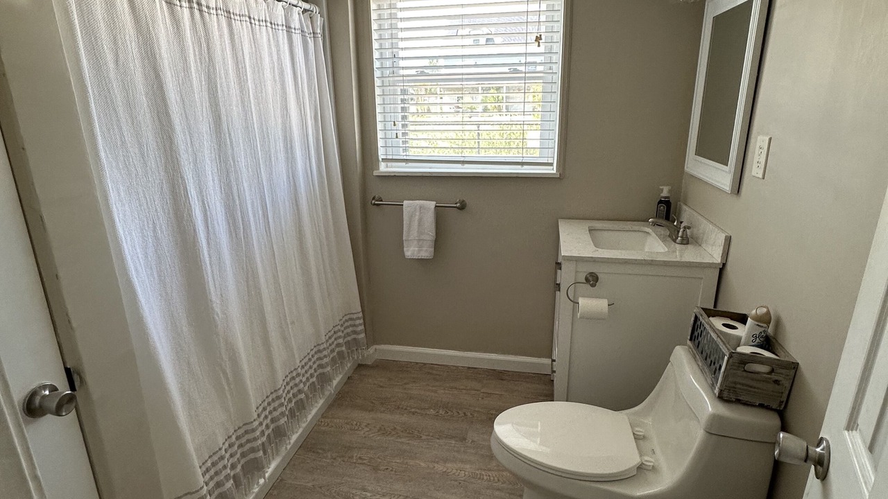 Photo of Bathroom in Fernandina Beach