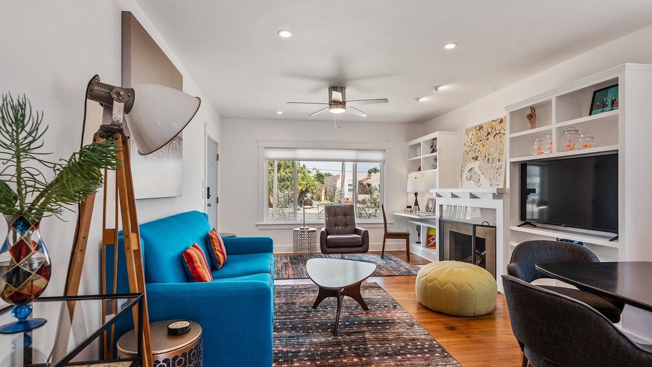 Photo of Livingroom in Altadena
