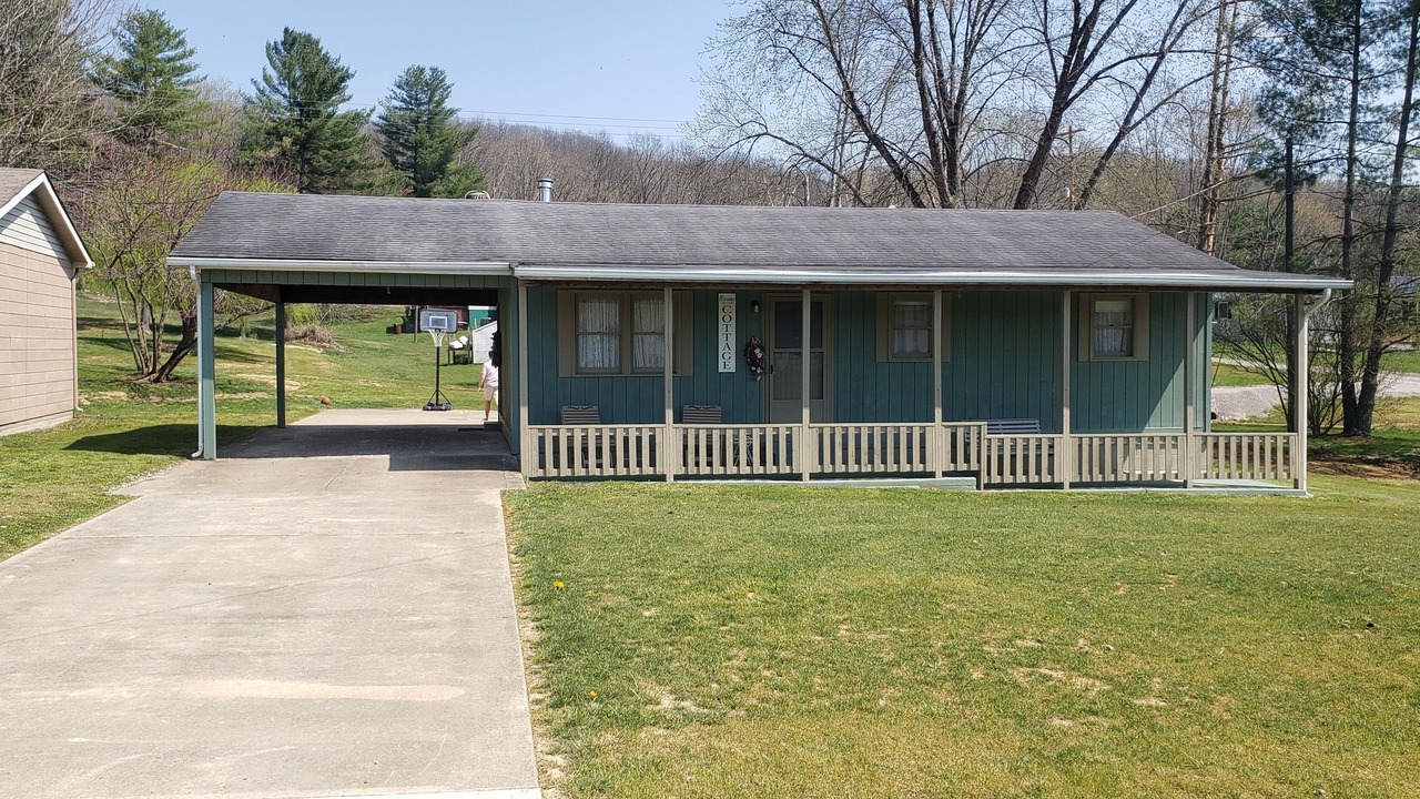 Photo of Outdoor in Nelsonville