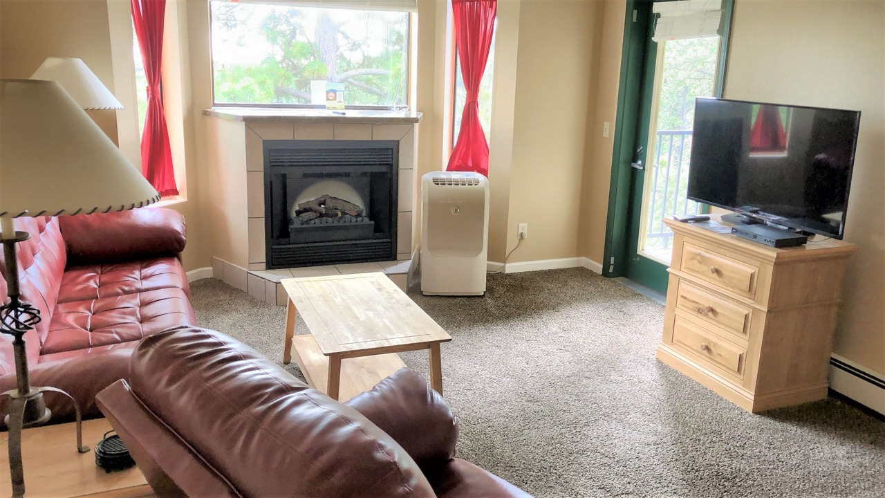 Photo of Livingroom in Lead
