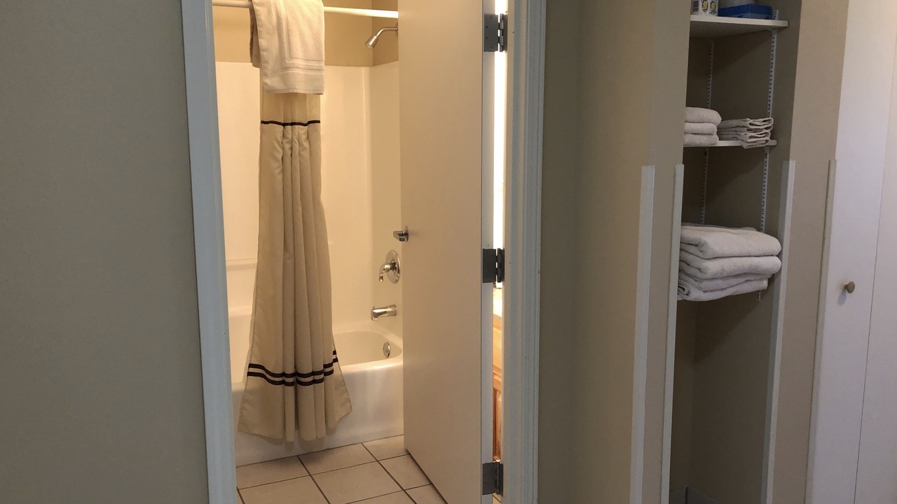 Photo of Bathroom in Lead