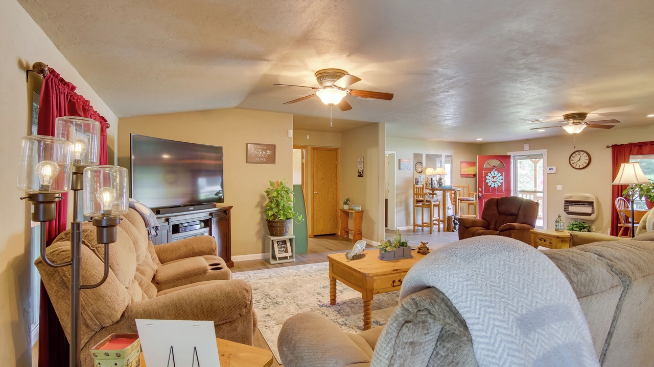 Photo of Bedroom in Eufaula