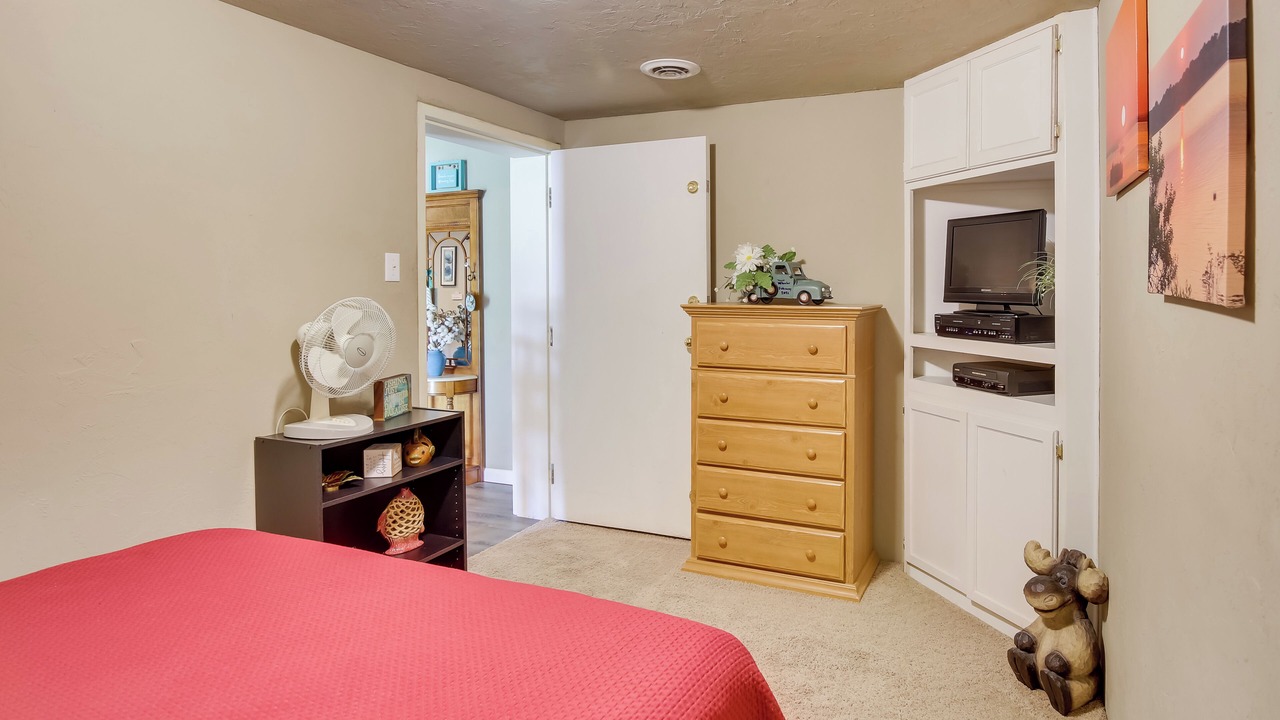 Photo of Bedroom in Eufaula