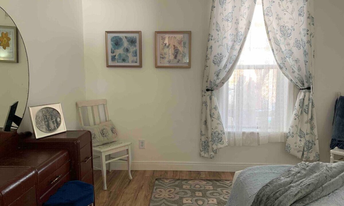 Photo of Bedroom in Spring City