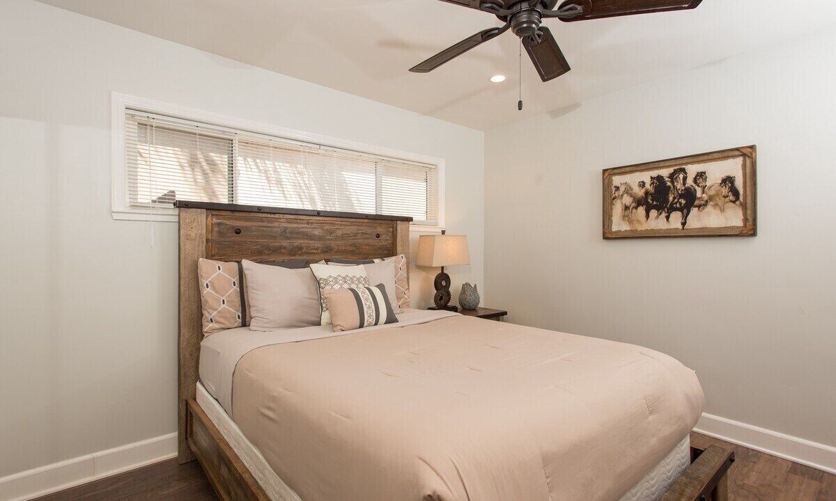 Photo of Bedroom in Little Italy