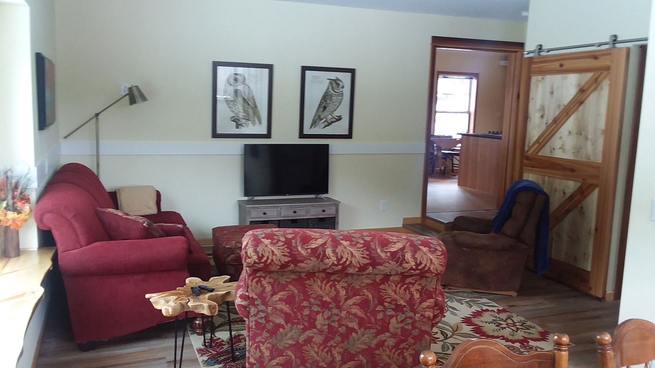 Photo of Livingroom in Monarch