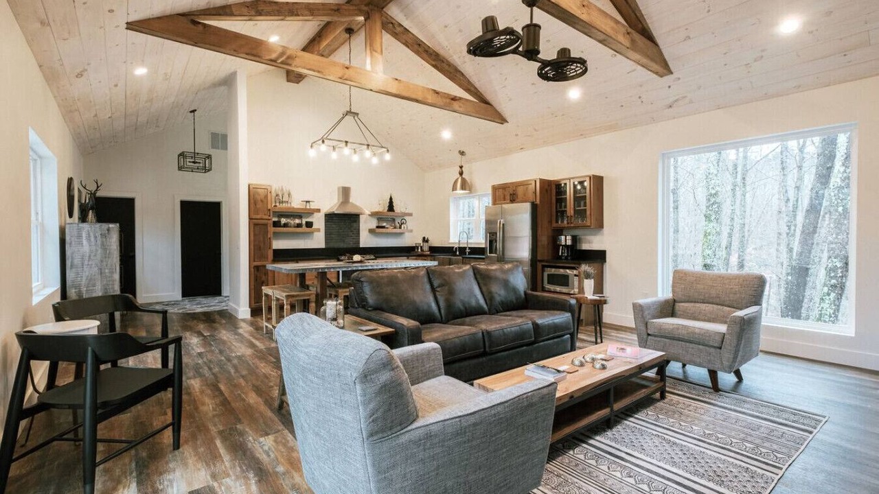Photo of Livingroom in Primrose