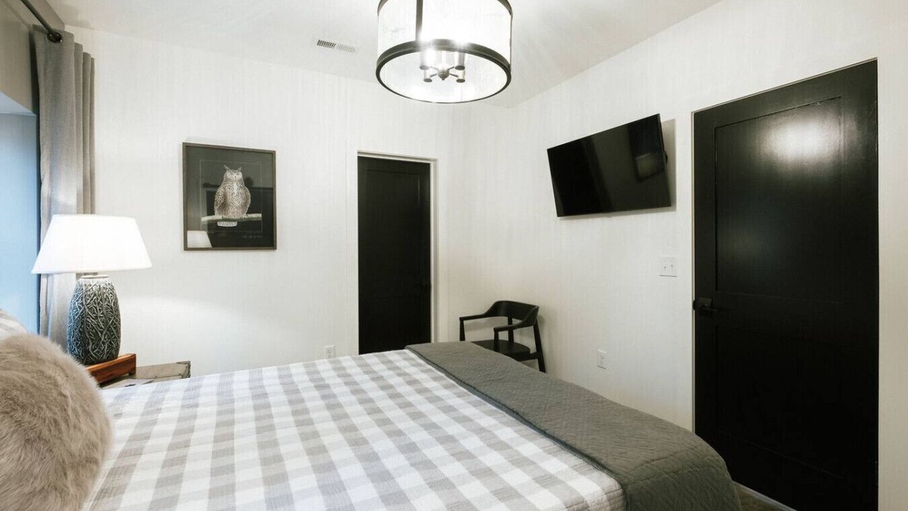 Photo of Bedroom in Primrose