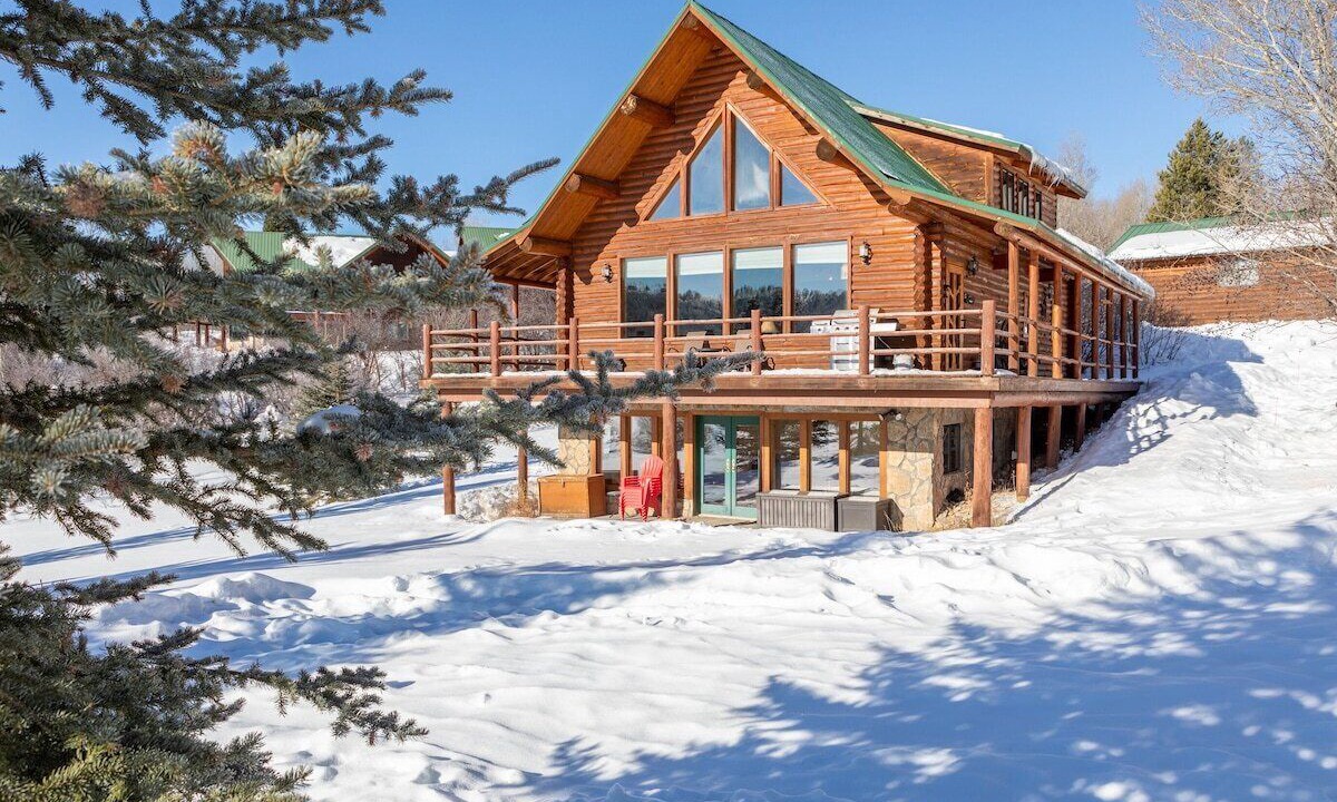 Photo of Others in Alpine