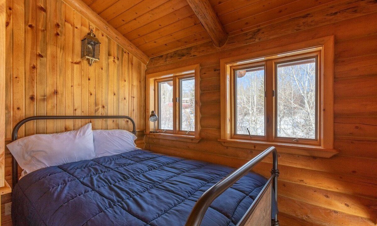 Photo of Others in Alpine