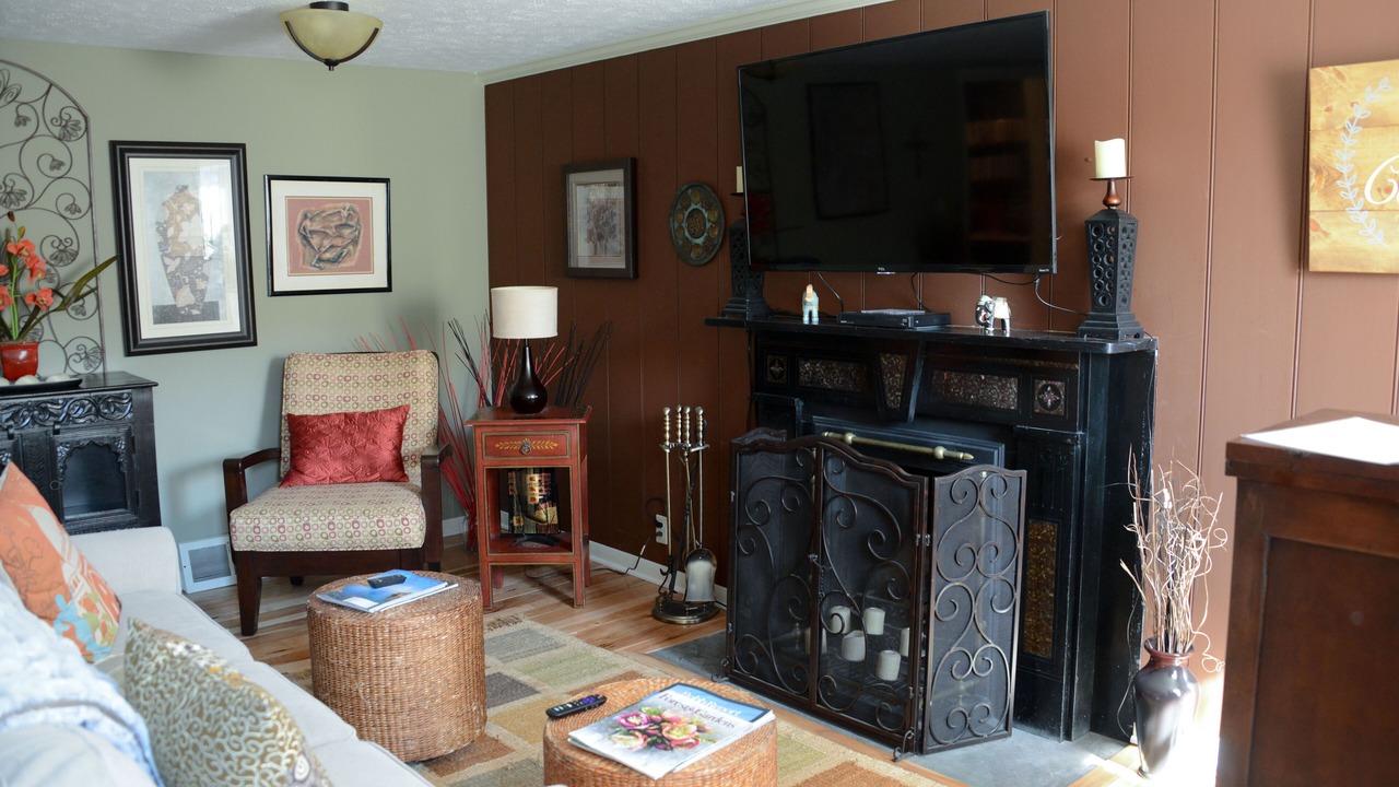 Photo of Livingroom in Chardon