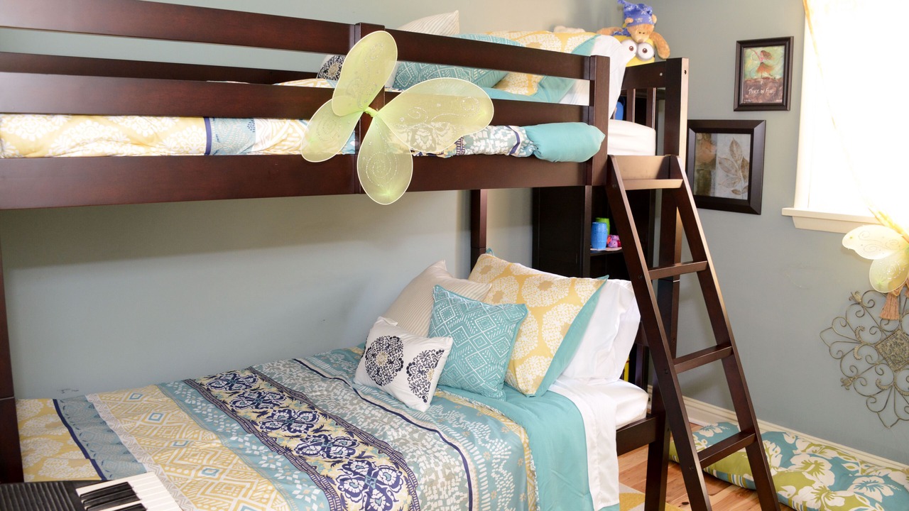 Photo of Bedroom in Chardon